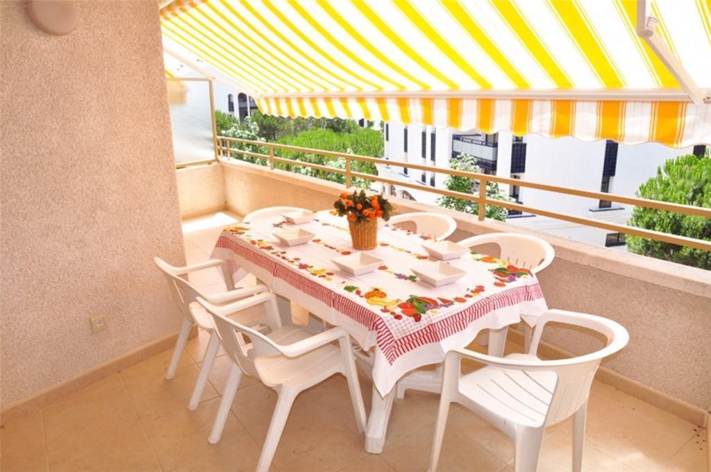 Apartment Sol Daurat Villafortuny Quarto foto
