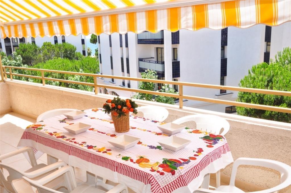 Apartment Sol Daurat Villafortuny Quarto foto